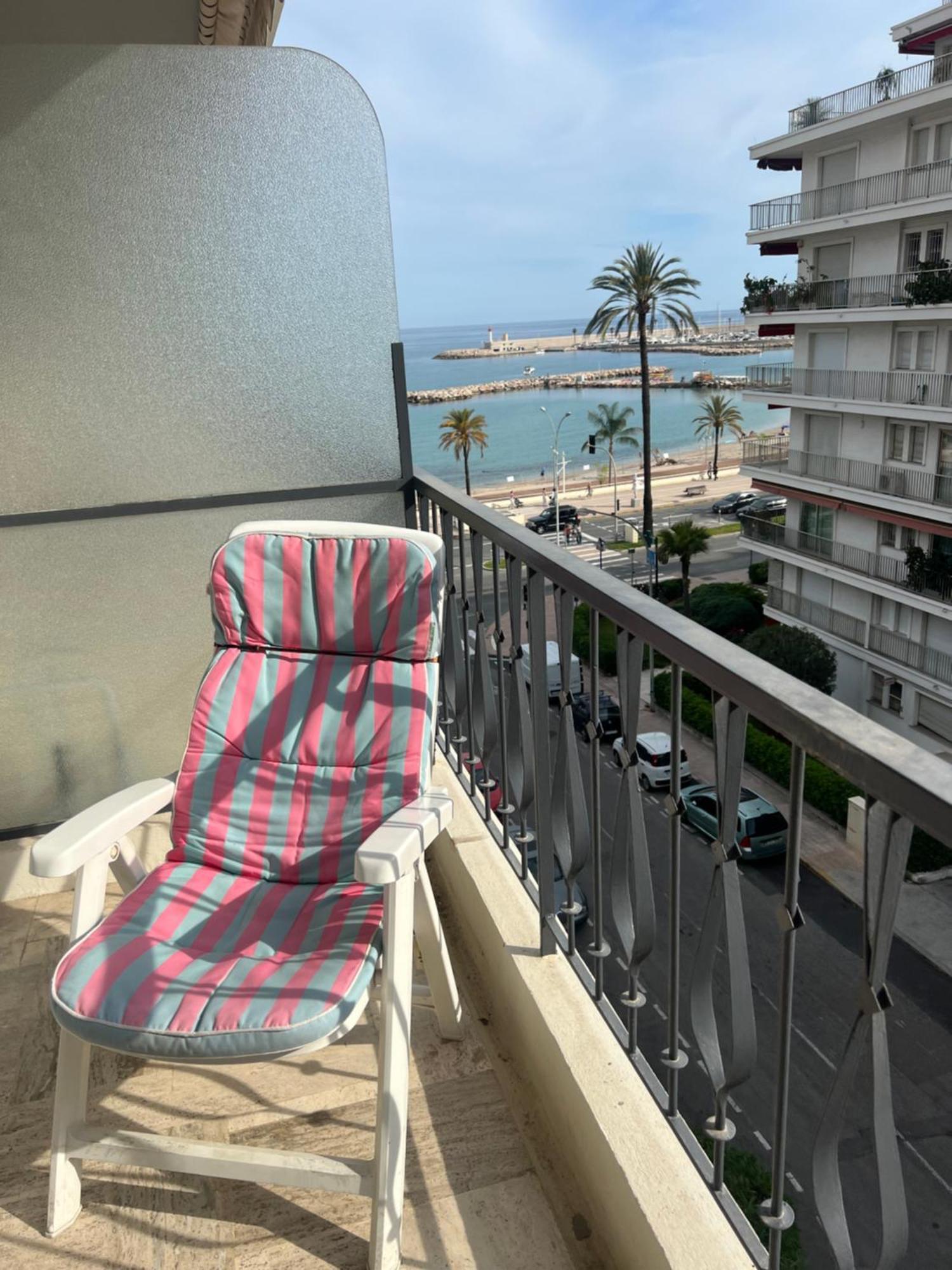 Residence Mona Lisa Bord De Mer Ментона Экстерьер фото